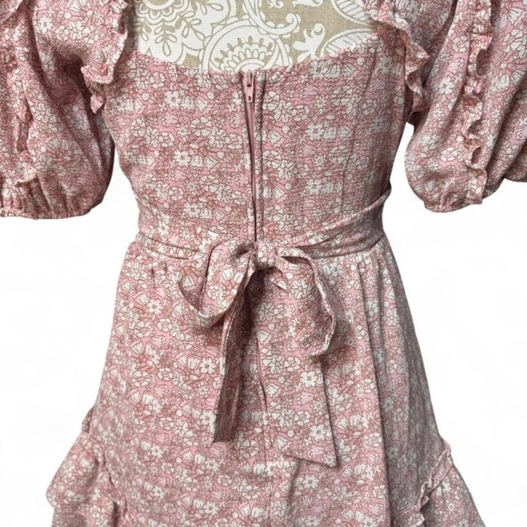 B. Darlin Pink Floral Puff Sleeve Mini Dress Faux Wrap Ruffle Cottagecore 3/4 - Picture 7 of 8